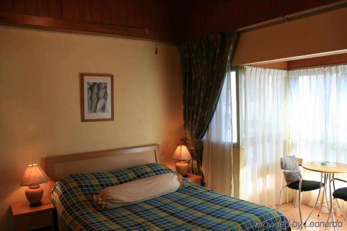 Hotell Aquarius Gay & Sauna Patong