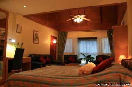 Hotell Aquarius Gay & Sauna Patong