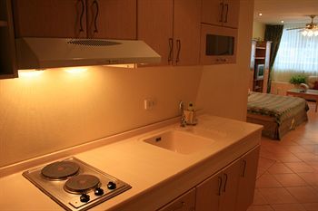 Aquarius Gay & Sauna Hotell 3*
