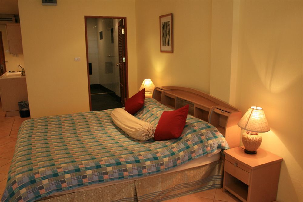 Aquarius Gay & Sauna Hotell 3*