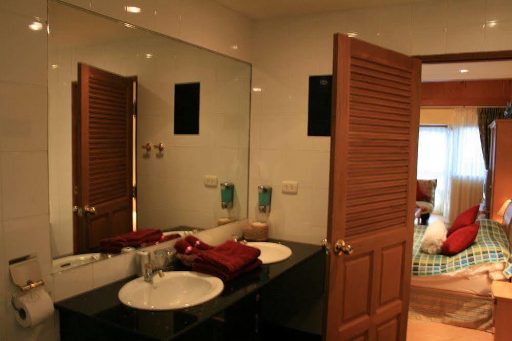 Aquarius Gay & Sauna Hotell